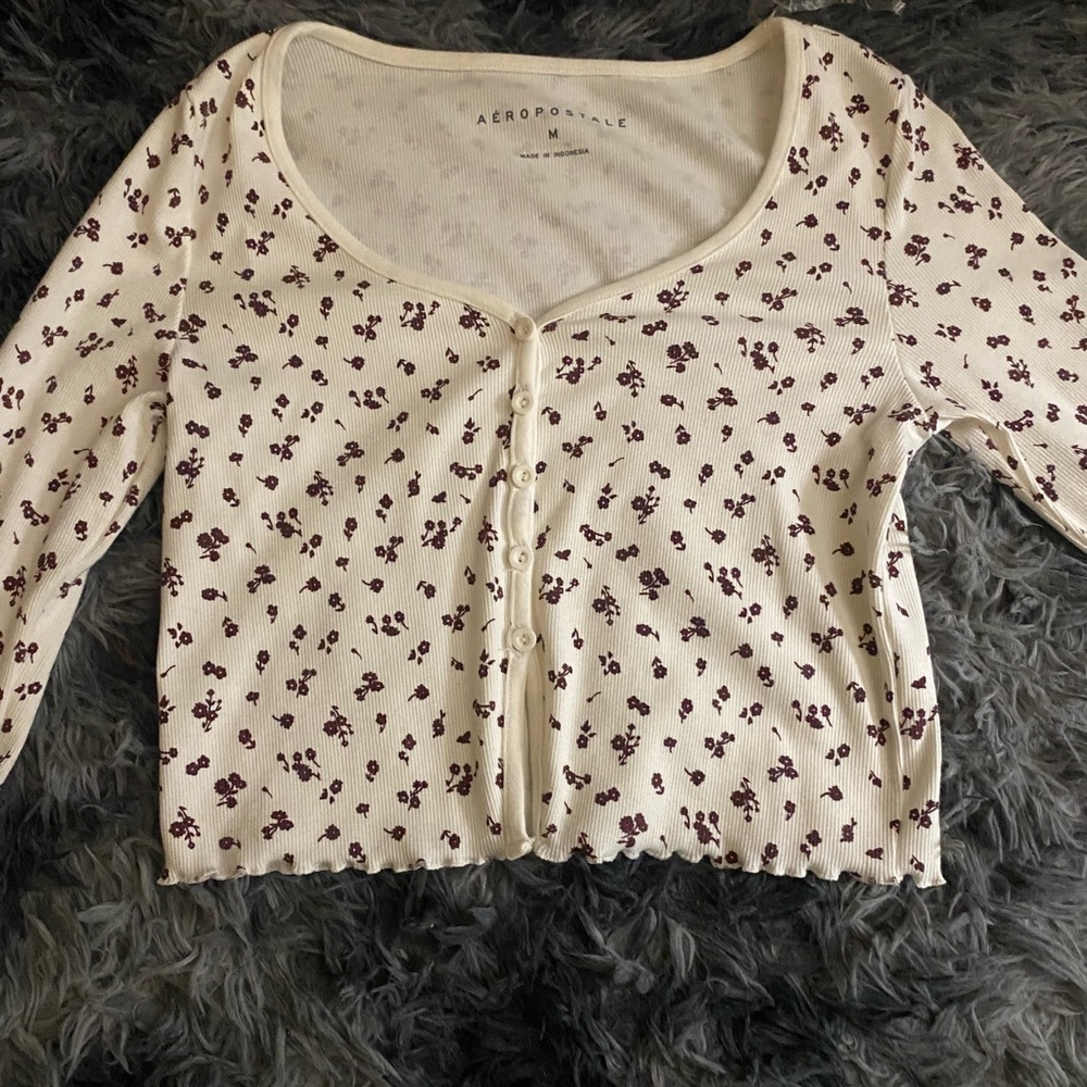 Flower long sleeve crop top